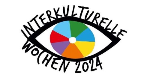 Das Logo der IKW 2024. Ein Auge mit Regenbogen-Iris und dem Text "Interkulturelle Wochen 2024" als Wimpern. 